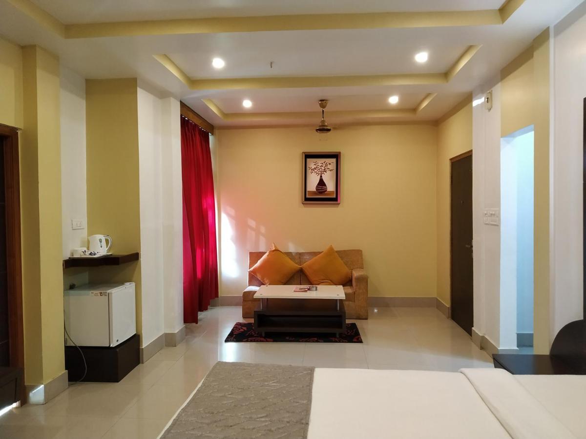 Hotel Sc Continental Itanagar Экстерьер фото